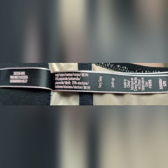 Victoria's Secret Very Sexy Push Up Black Racerback Bra with Front Closure 32DDD - Picture 6 of 9